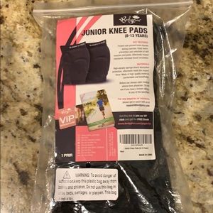 Junior volleyball knee pads, NWT